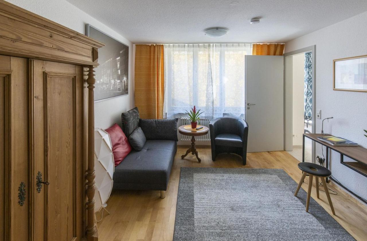 Apartments Im Cafe Einstein Freiburg im Breisgau Dış mekan fotoğraf